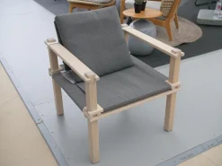 COR Gartentische|Gartenstühle|Sessel Farmer Stoff 5091 Mittelgrau Gestell Eiche Natur Geölt Inklusive Tisch