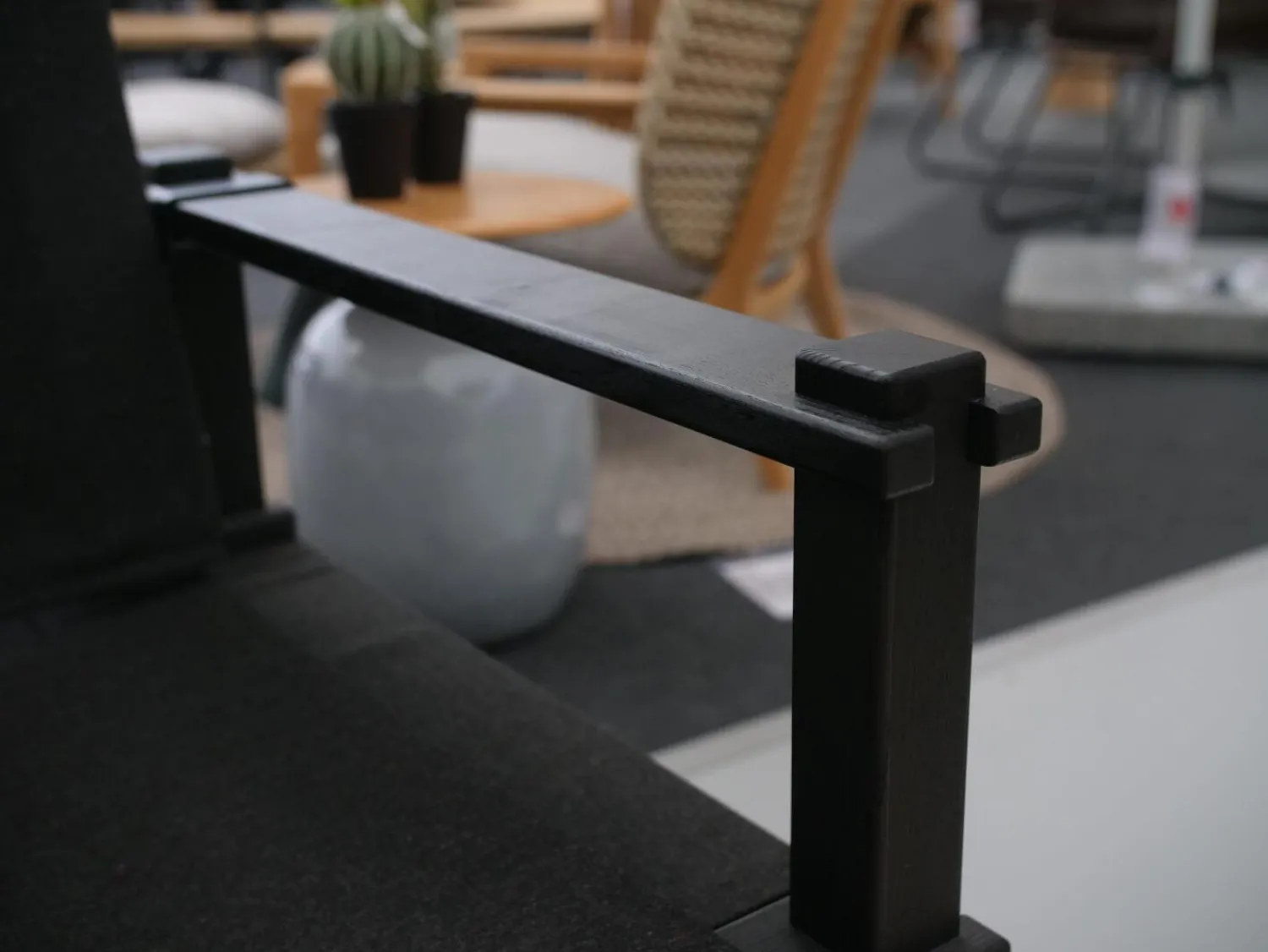 COR Gartenstühle|Sessel Farmer Stoff 5094 Schwarz Gestell Esche Schwarz Geölt