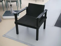COR Gartenstühle|Sessel Farmer Stoff 5094 Schwarz Gestell Esche Schwarz Geölt