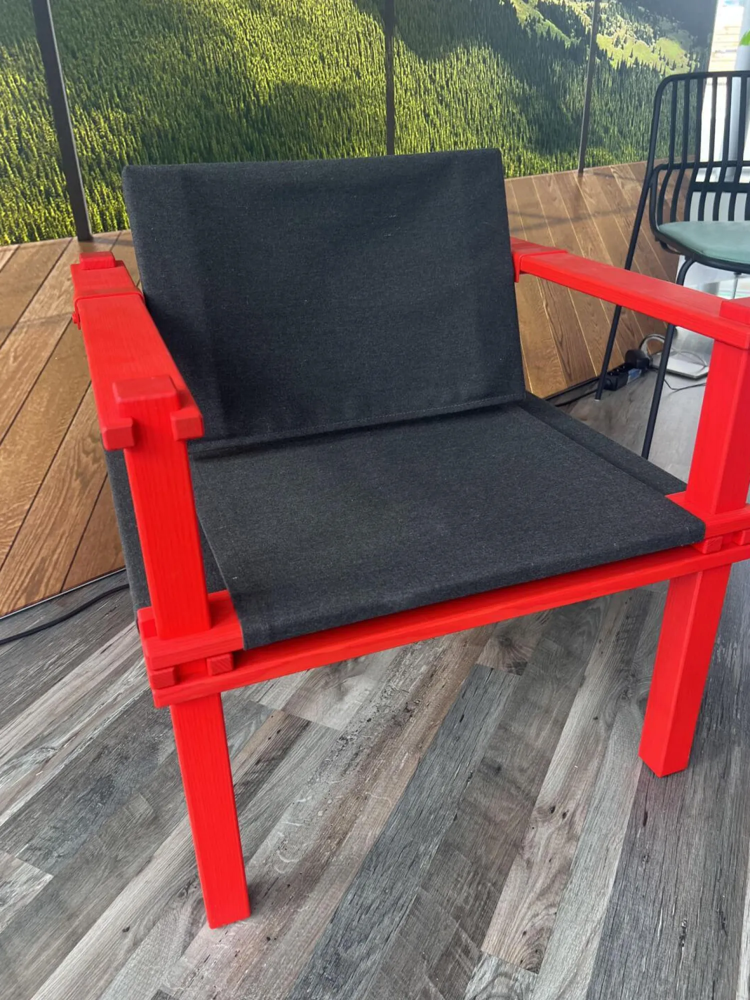 COR Loungemöbel|Sessel Farmer Stoff 5094 Schwarz Gestell Esche Geölt Pulver Rot P150 Mit Kunststoffgleitern Inklusive Tisch