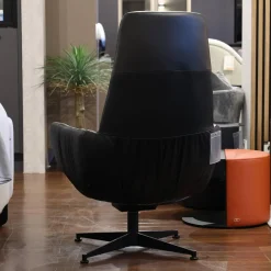 KFF Relaxsessel|Sessel Faye Casual Lounge Leder Sauvage 8105 Schwarz Gestell Metall Schwarz M02 Mit Kunststoffgleitern Inklusive Hocker