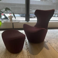 B&B Italia Loungesessel|Sessel Grande Papilio Stoff 2521790 Adria Vinaccia Rot Untergestell Metallisiert Grau Lackiert Mit Hocker