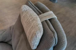 Flexform Relaxsessel|Sessel Guscioalto Light Stoff EBE 1162 Gestell Brüniert Drehbar mit Nackenkissen