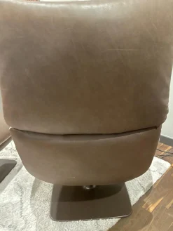 COR Relaxsessel|Sessel Jalis Leder 492 Dunkelbraun mit drehbarem Tellefuß und Hocker