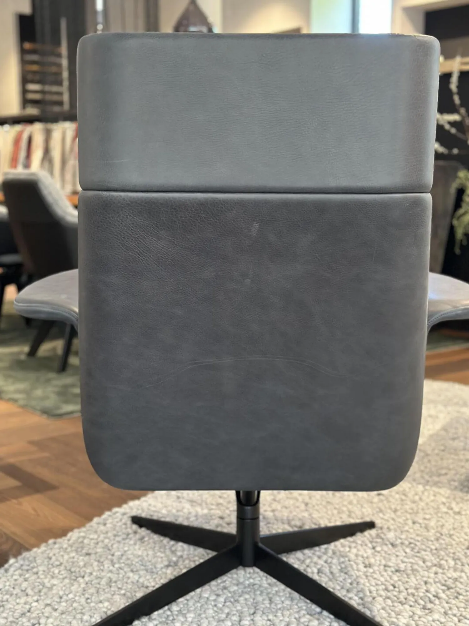 Bielefelder Werkstätten Relaxsessel|Sessel Legend 172 1000 Leder Java Vulcano Grau Kreuzfuß Metall Schwarz Matt Pulverbeschichtet Mit Hocker