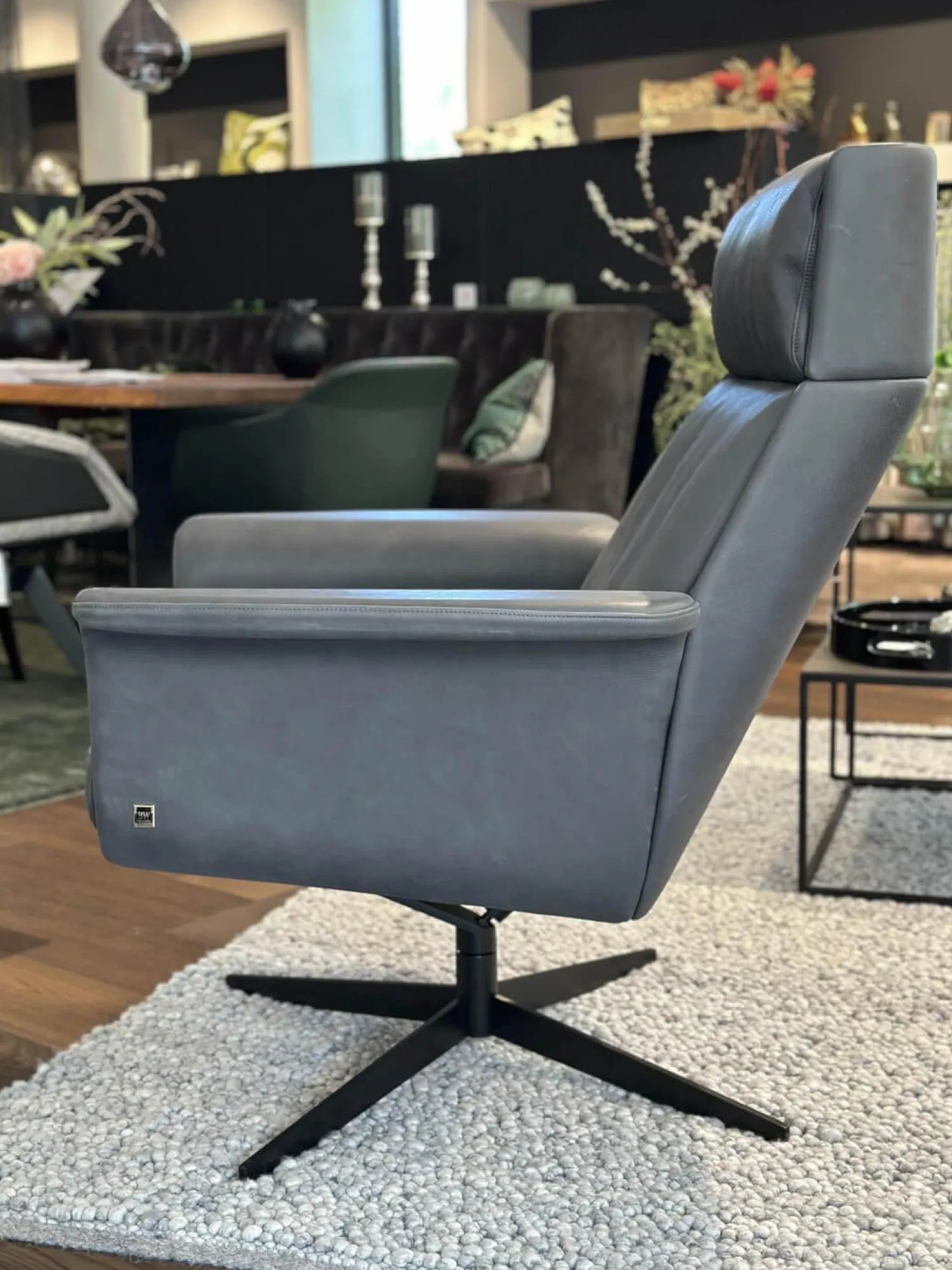 Bielefelder Werkstätten Relaxsessel|Sessel Legend 172 1000 Leder Java Vulcano Grau Kreuzfuß Metall Schwarz Matt Pulverbeschichtet Mit Hocker