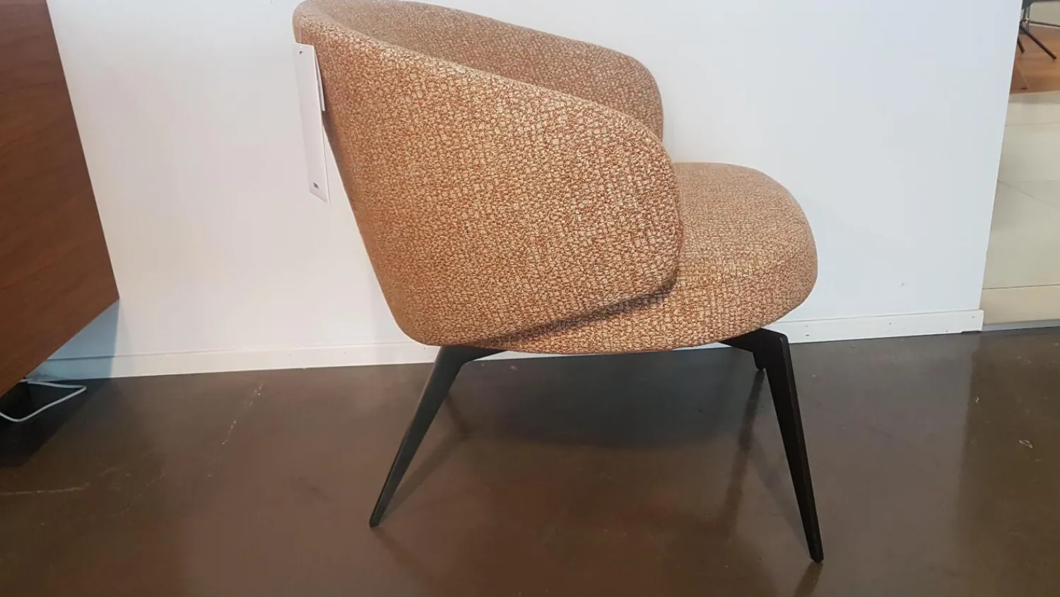 Lema Relaxsessel|Sessel Lounge Chair Bice Stoff DD TDD81 Sarin Orange Füße Bronzefarben