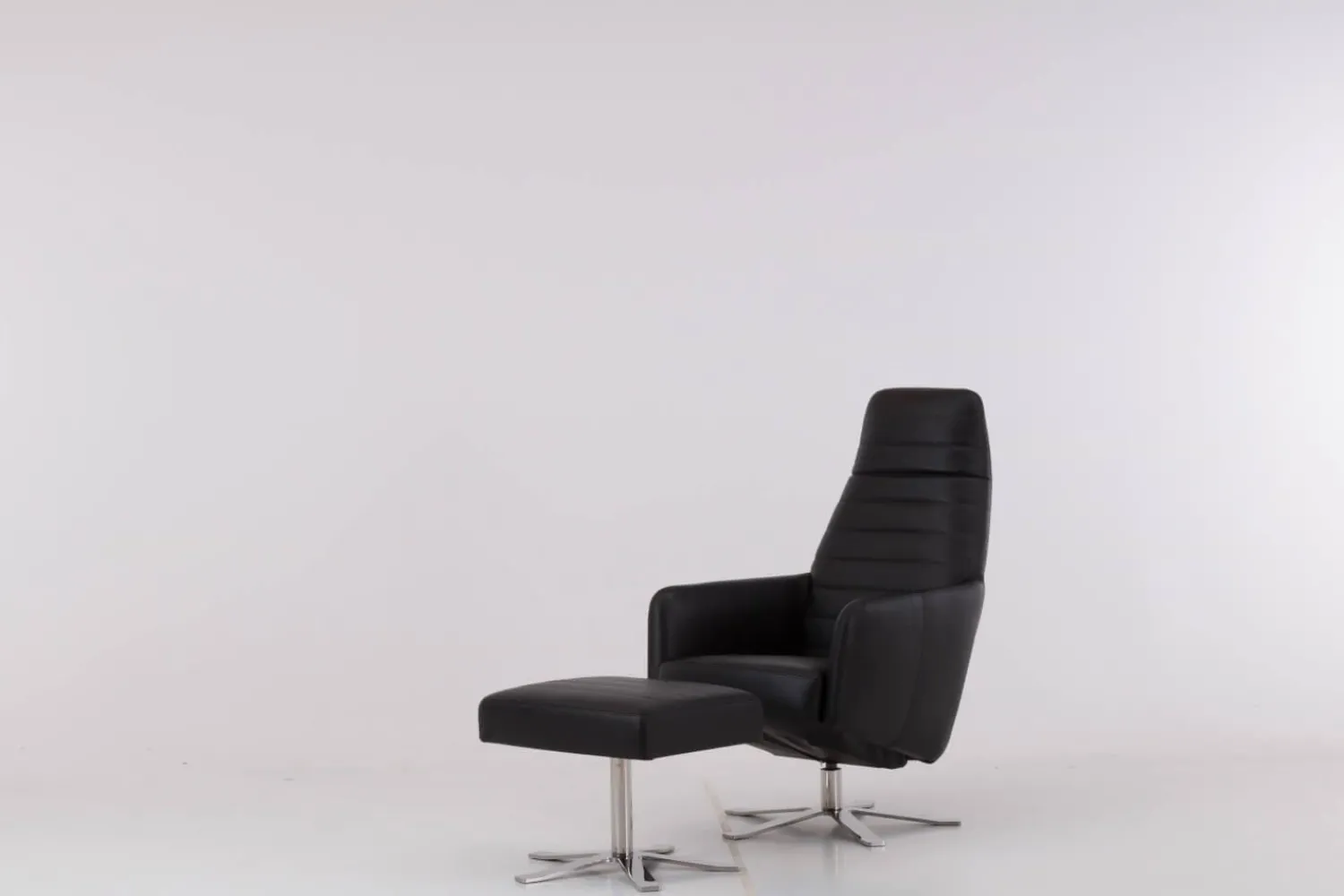 Werther Relaxsessel|Sessel Max Leder L7360B Schwarz Fußkreuz Edelstahl Poliert Inklusive Hocker