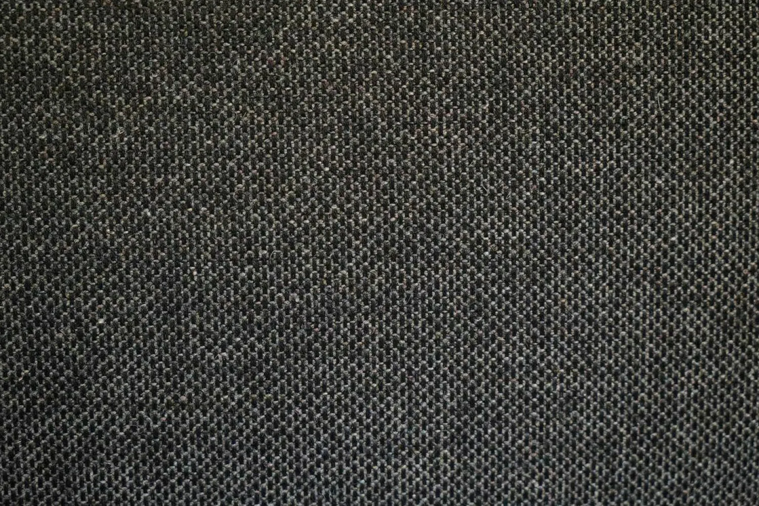 Wittmann Einzelstühle|Sessel Merwyn Lounge 29613 Bezug Innen Stoff Hagen Graphit Bezug Außen Schwarz Keder Wie Armlehnen Metallfüsse Schwarz Grau Pulverbeschichtet