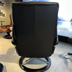 Stressless Relaxsessel|Sessel Mit Hocker View L Signature Bezug Leder Batick Black Schwarz Gestell Schwarz