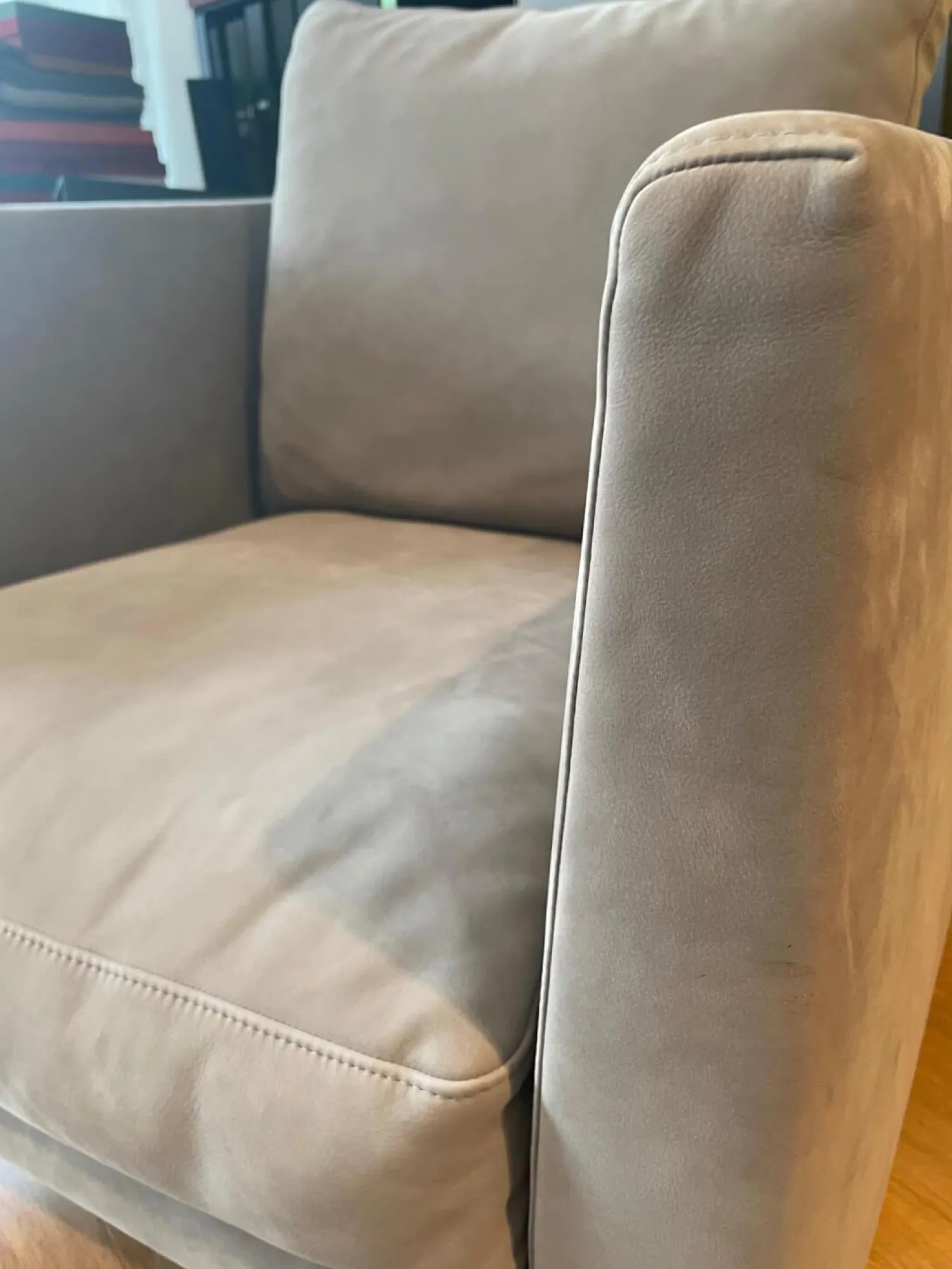 COR Loungesessel|Sessel Pilotis Nubukleder Grigio 684 Grau Füße Metall Chrom Filzgleiter Schwarz