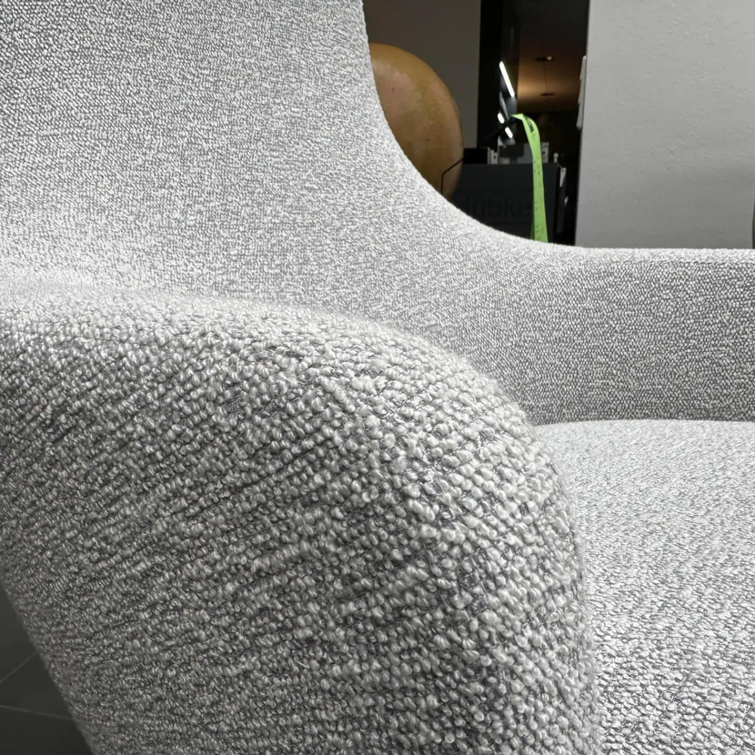 Vitra Relaxsessel|Sessel Repos 210 746 00 Stoff Nubia F100 Creme Sierragrau Grau Gestell Poliert