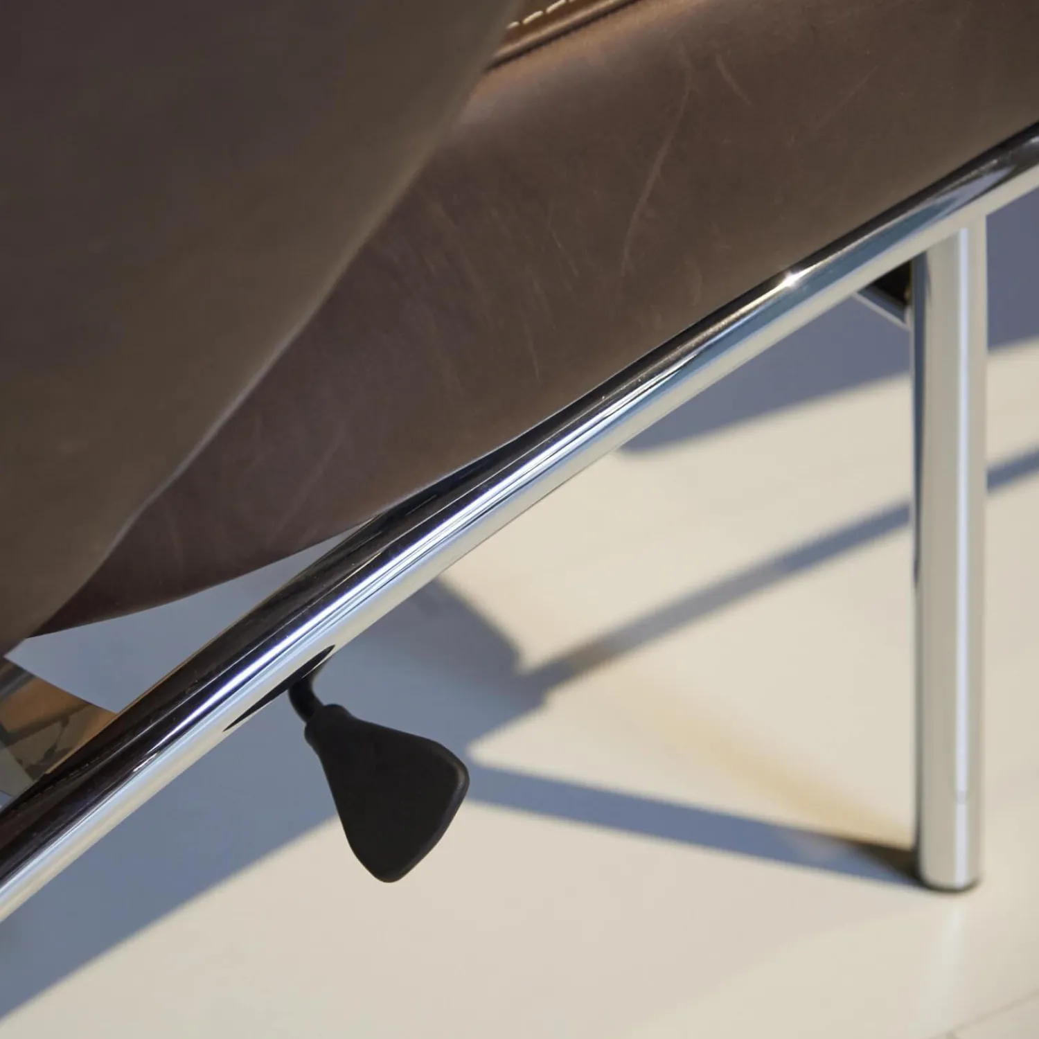 IP Design Relaxsessel|Sessel Rocky Leder Gascogne Braun Gestell Metall Chrom