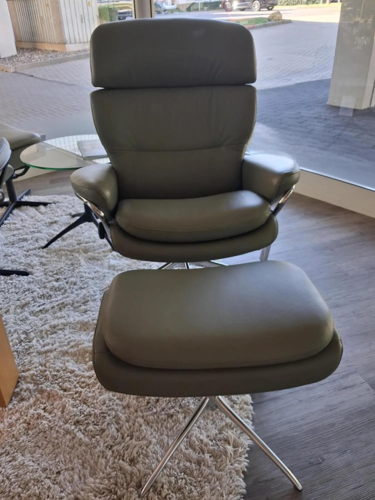 Stressless Relaxsessel|Sessel Rome M Leder Paloma Shadow Green Grün Grau Gestell Star Aluminium Inklusive Hocker