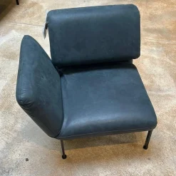 Brühl Loungesessel|Sessel Roro Small Leder Glove Schwarz Gestell Schwarz Pulverbeschichtet Mit Rollen Schwarz