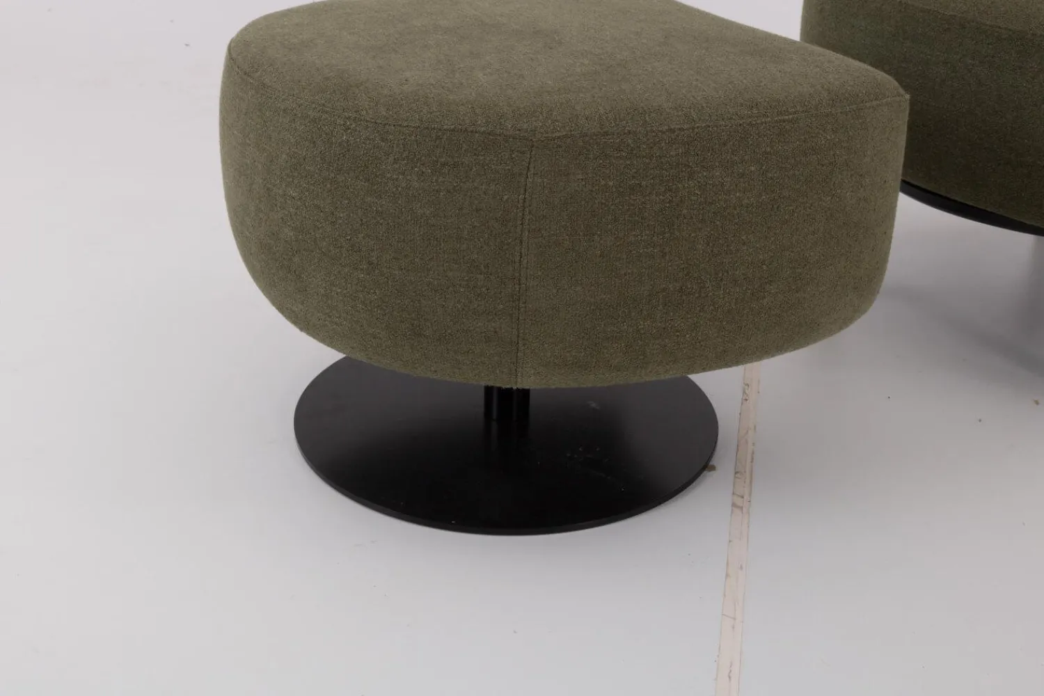 Werther Relaxsessel|Sessel Salon Stoff U3334J Grün Füße Holz Schwarz Inklusive Hocker Mit Drehteller Schwarz