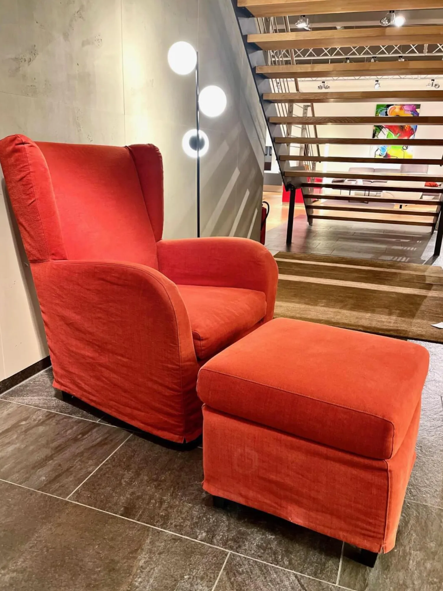 Contur Relaxsessel|Sessel Sergio Stoff Chenille Terracotta Rot Inklusive Hocker