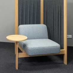 Girsberger Relaxsessel|Sessel Velum Mit Rück- und Seitenwand und Tisch