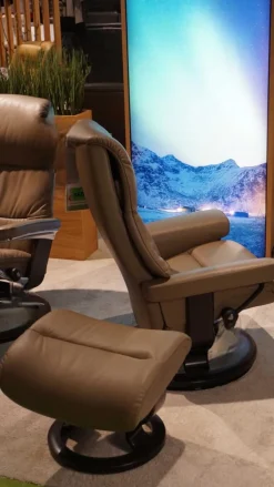 Stressless Relaxsessel|Sessel View M Leder Batick Mole Braun Gestell Classic Wenge Gebeizt Inklusive Hocker