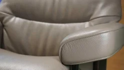 Stressless Relaxsessel|Sessel View M Leder Batick Mole Braun Füße Classic Wenge Gebeizt Mit Power Leg And Back