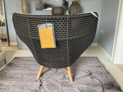 DEDON Loungemöbel|Sessel Wing Chair Mbrace Stoff A 462 Cool Sage Grau Fasergeflecht Arabica Schwarz Braun Füße Teakholz