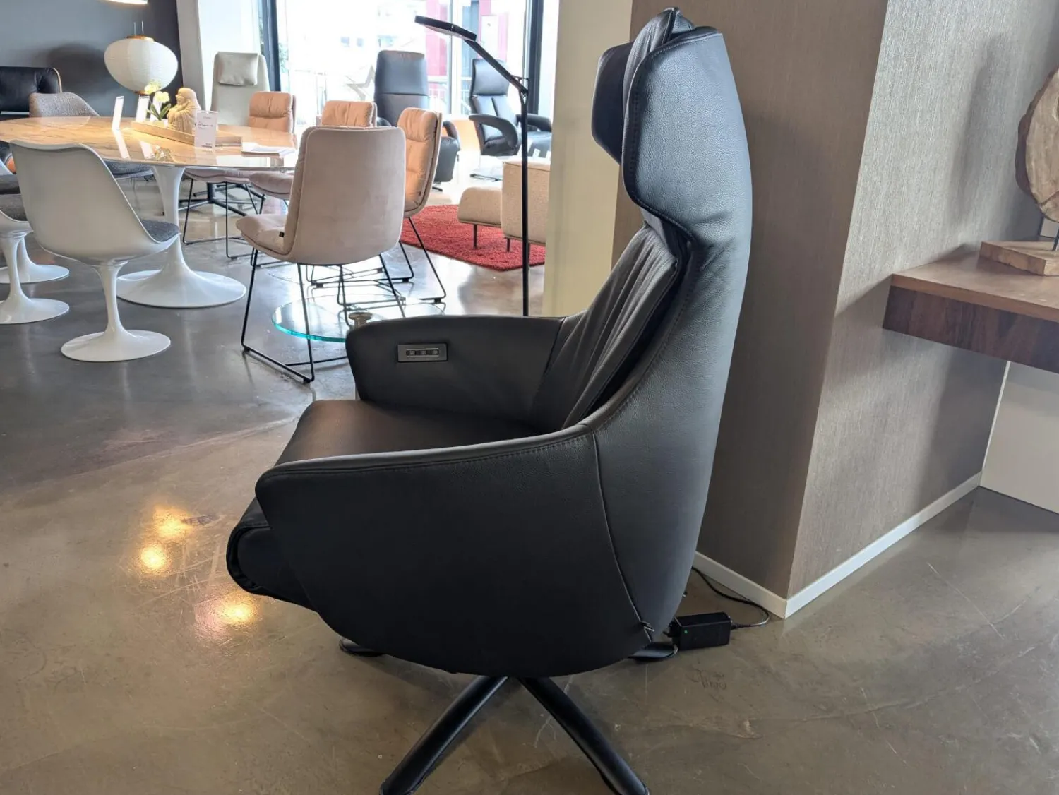 WK Wohnen Relaxsessel|Sessel WK687 Bosso 7321 Leder Dino Schwarz mit motorischen Funktionen