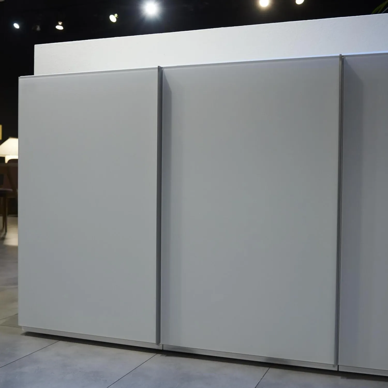 Kettnaker Kommoden & Sideboards|Sideboard Alea Lack Weiß Front Und Abdeckplatte Glas Matt Weiß Griffe Alu Matt