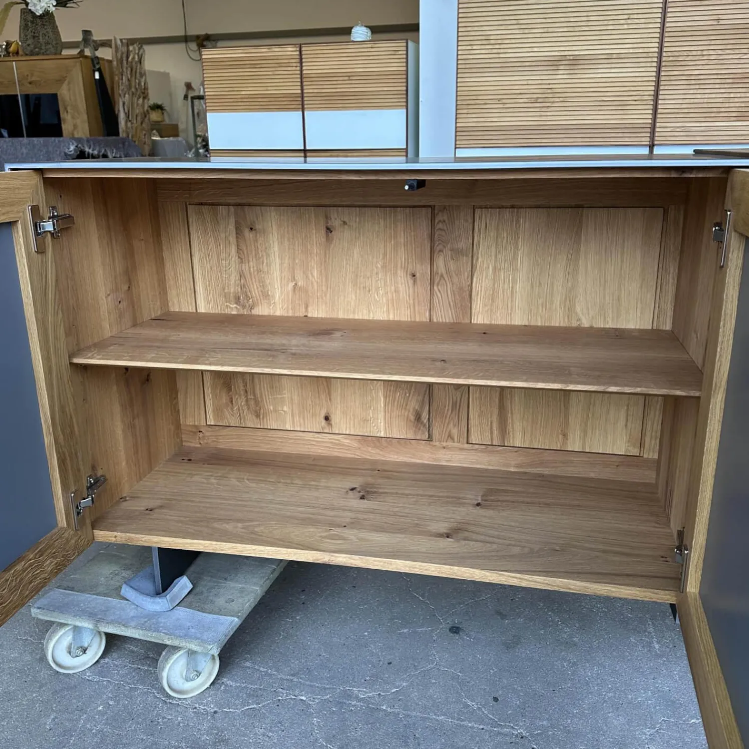 Scholtissek Kommoden & Sideboards|Sideboard Alleskönner 2 Holz Natur Geölt Türen Keramik Lava Iron Grau Seiten Stahlblech