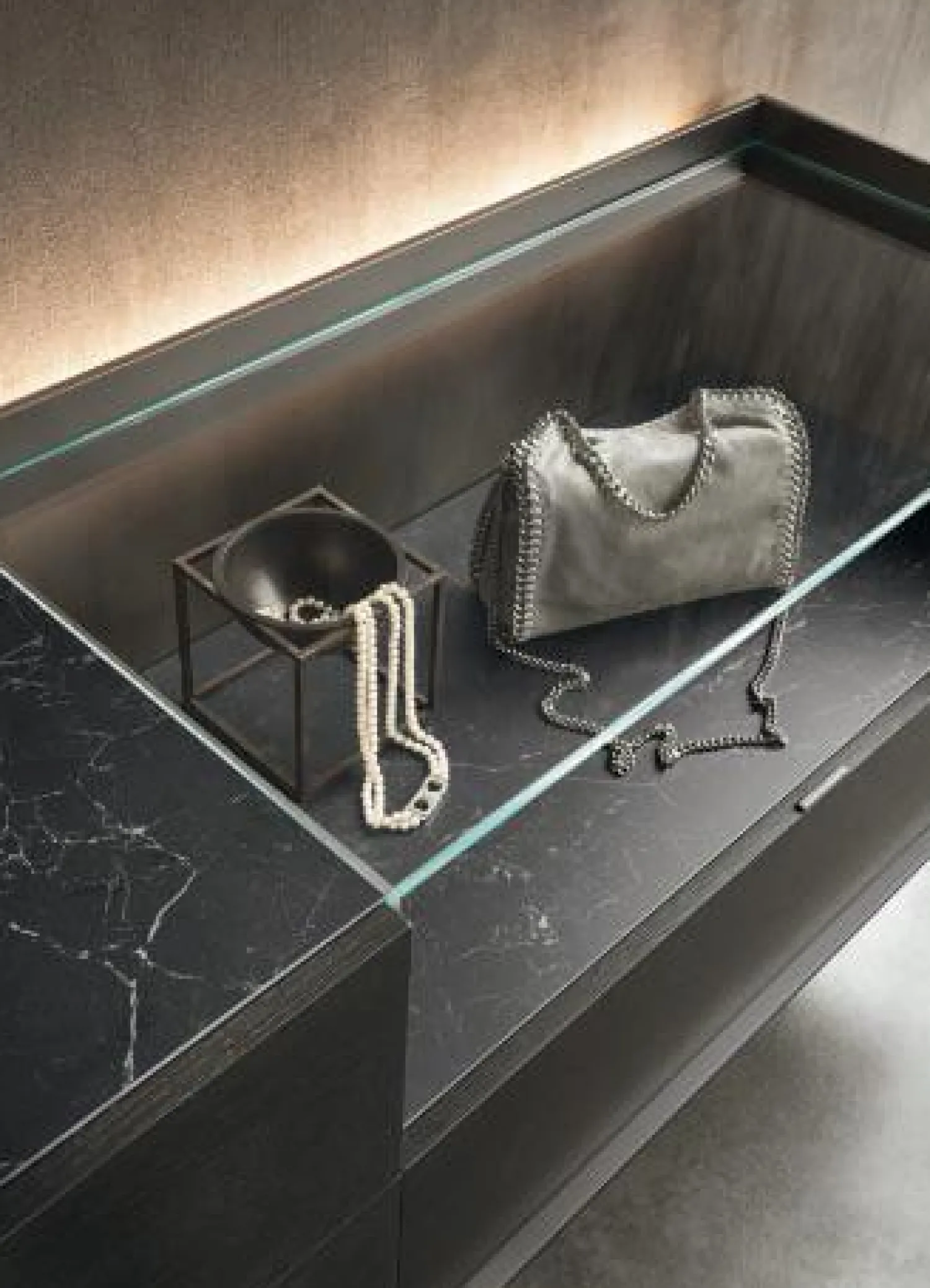 San Giacomo Kommoden & Sideboards|Sideboard Cabaret Mattlack Nero Schwarz Abdeckplatte Keramik Nero Greco Lucidato Ohne Beleuchtung