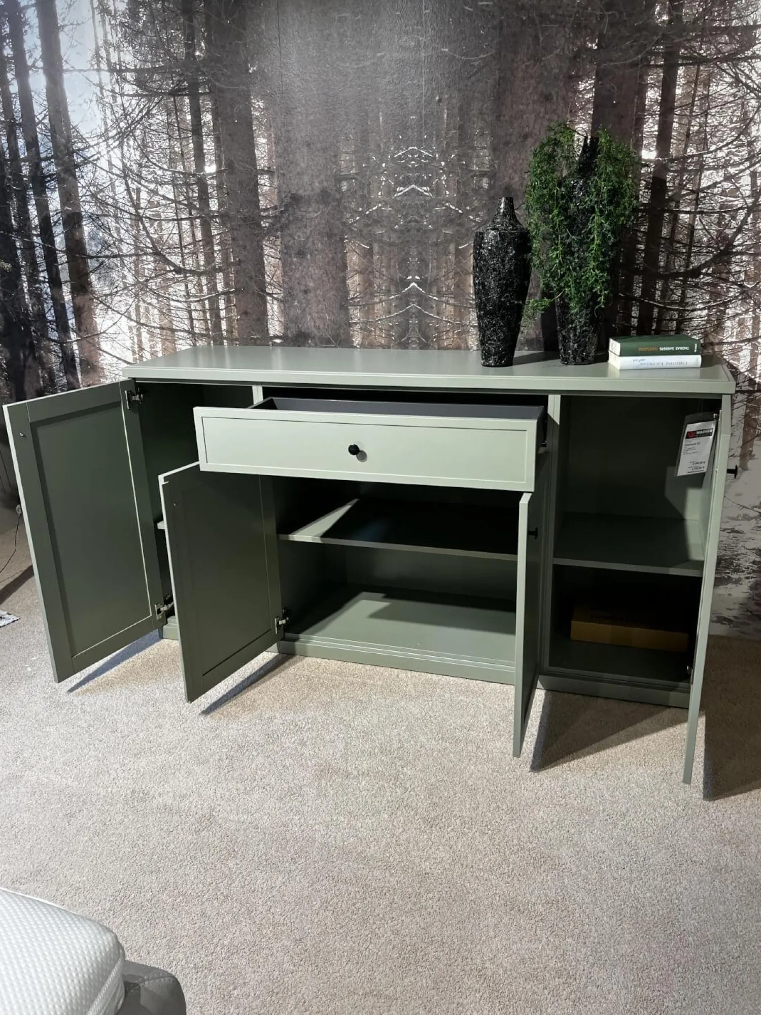 IRO Kommoden & Sideboards|Sideboard Caseda Lack Schilfgrün Griffe Schwarz Matt