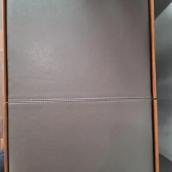 Interlübke Kommoden & Sideboards|Sideboard Cube Nussbaum Canela Geölt Lederauflage Dunkelbraun Sockel Grau