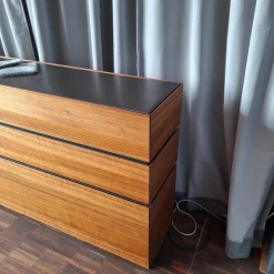 Interlübke Kommoden & Sideboards|Sideboard Cube Nussbaum Canela Geölt Lederauflage Dunkelbraun Sockel Grau