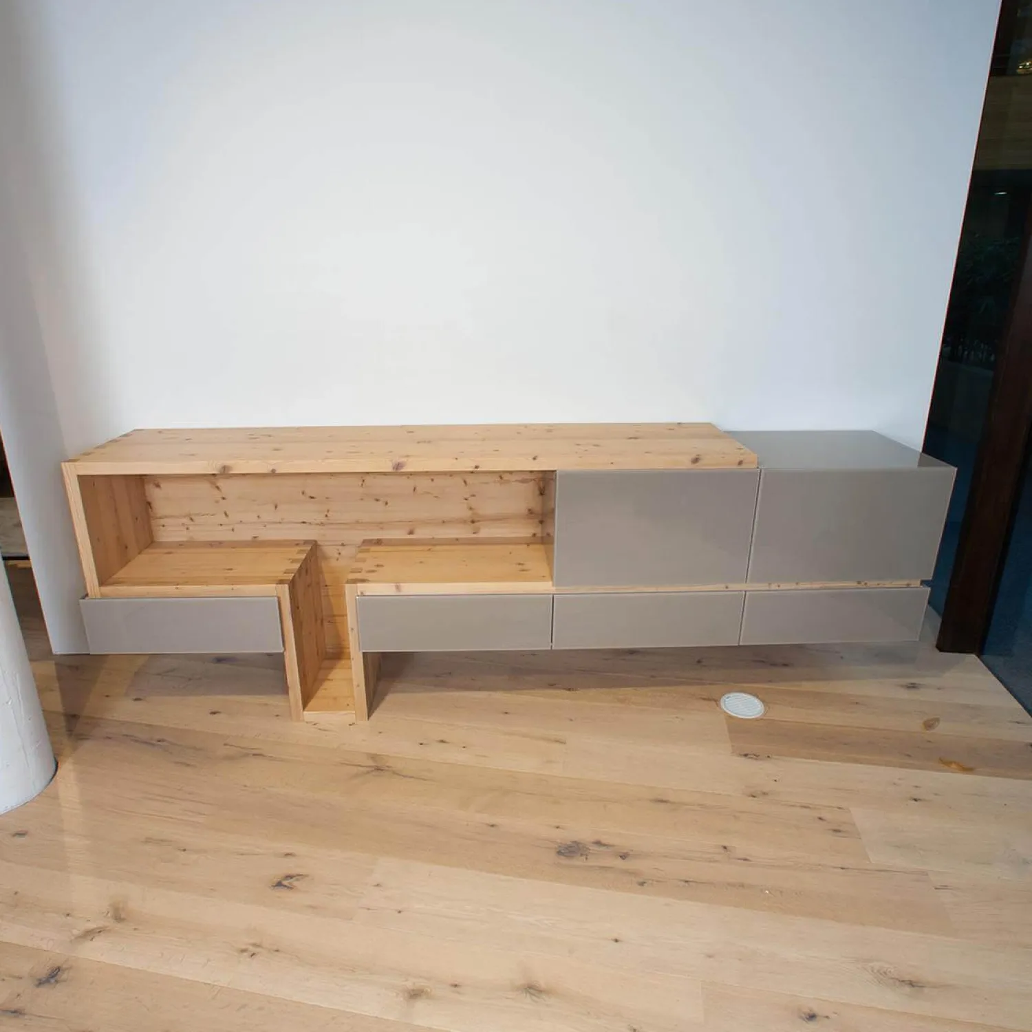 Forcher Kommoden & Sideboards|Sideboard Fineline Fichte Altholz Bianco Glas Farbe 408 Terra