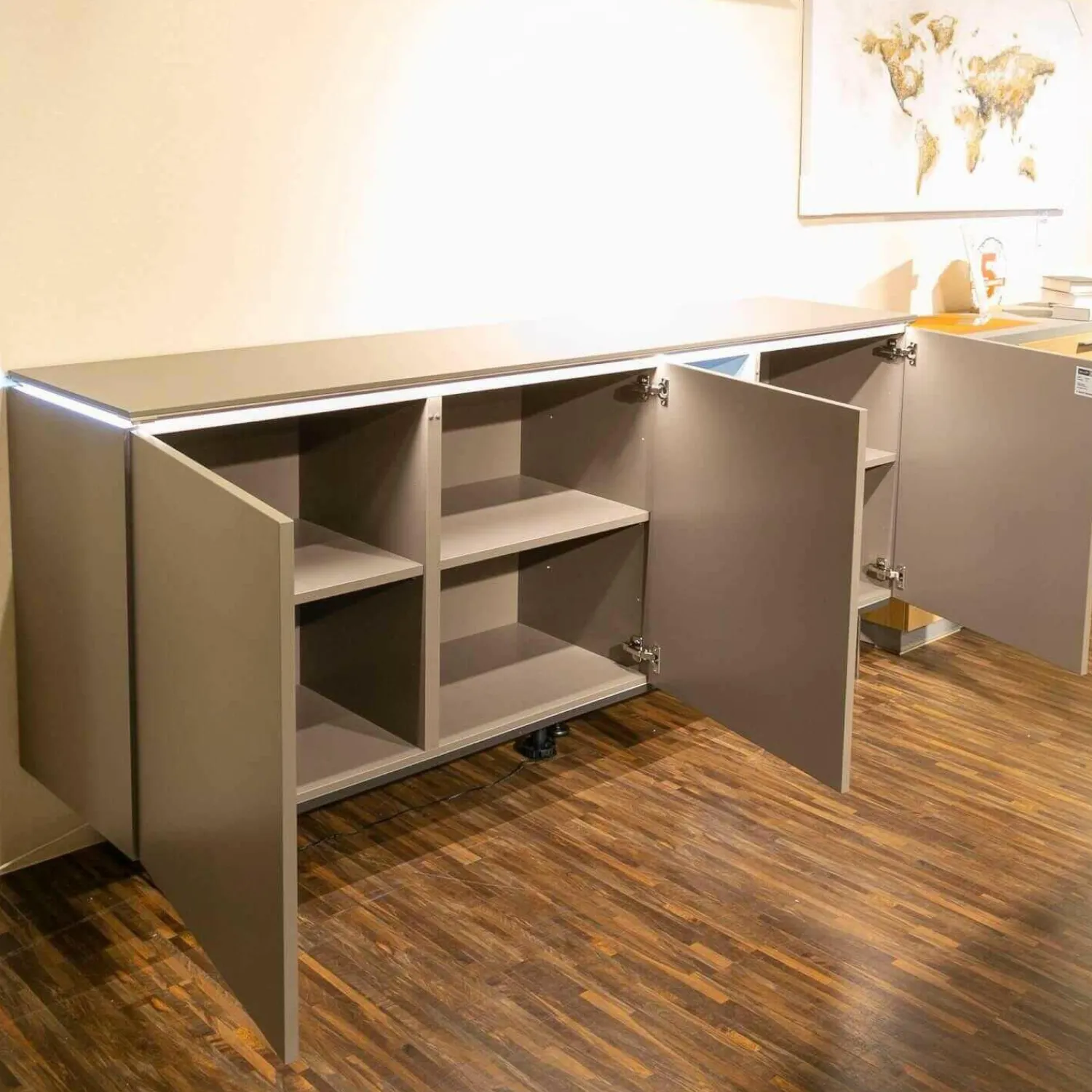 IRO Kommoden & Sideboards|Sideboard GM Merano Lack Eisblau Inklusive LED Beleuchtung