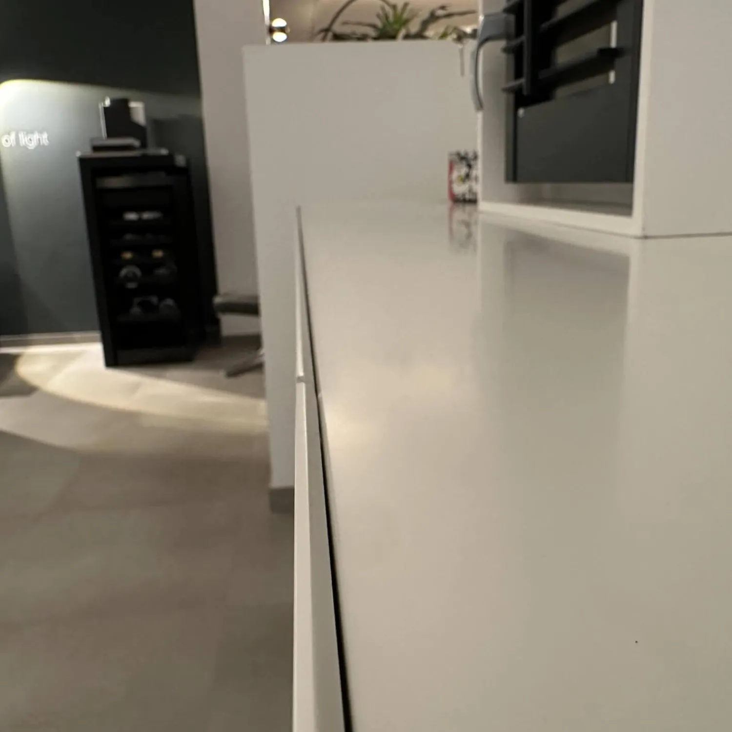 Interlübke Kommoden & Sideboards|Sideboard Just Cube Bold Front Lack Weiß Korpus Lack Anthrazit