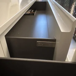 Interlübke Kommoden & Sideboards|Sideboard Just Cube Bold Front Lack Weiß Korpus Lack Anthrazit