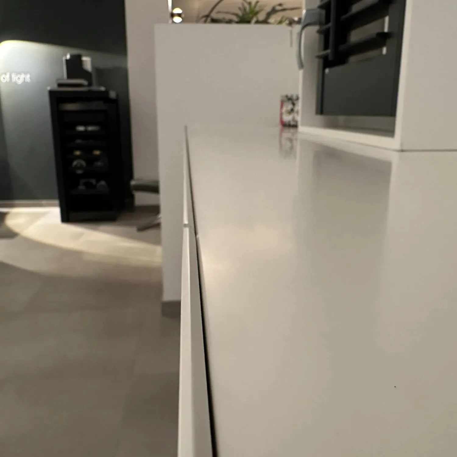 Interlübke Kommoden & Sideboards|Sideboard Just Cube Bold Front Lack Weiß Korpus Lack Anthrazit