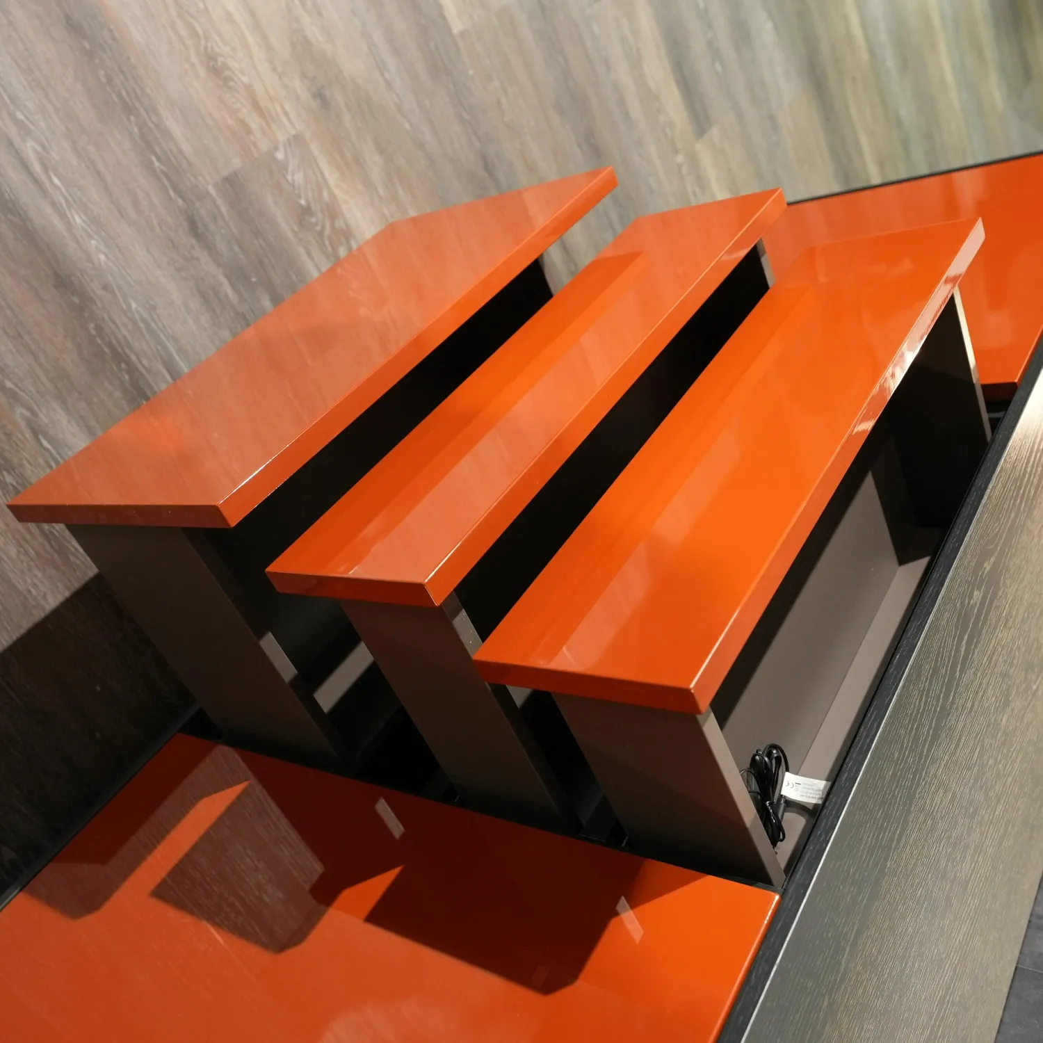 Musterring Kommoden & Sideboards|Sideboard Kara Frame Lack Ziegelrot Eiche Graphit mit Wandboard