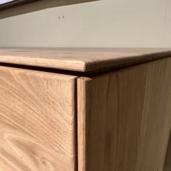 Decker Kommoden & Sideboards|Sideboard Kulma Astkastanie Massiv Natur Geölt Astfüller Schwarz Akzent Rillenoptik Mit Beleuchtung