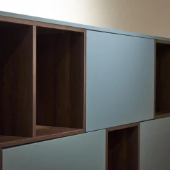 San Giacomo Kommoden & Sideboards|Sideboard Lampo Eiche Termort und Avio matt lackiert Drehtüren mit Push-Pull Öffnung Glaseinlegeböden