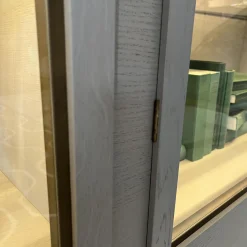 Form Exclusiv Kommoden & Sideboards|Sideboard Madison 4-türig Korpus Eiche Grau Gebeizt Türen Glas Mit Beleuchtung