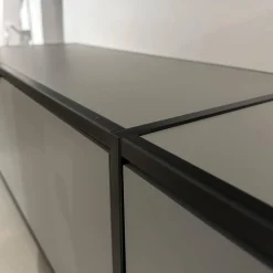 Contur Kommoden & Sideboards|Sideboard MDF Grau Lackiert Rahmen Metall Schwarz Lackiert Mit Metallgriffen
