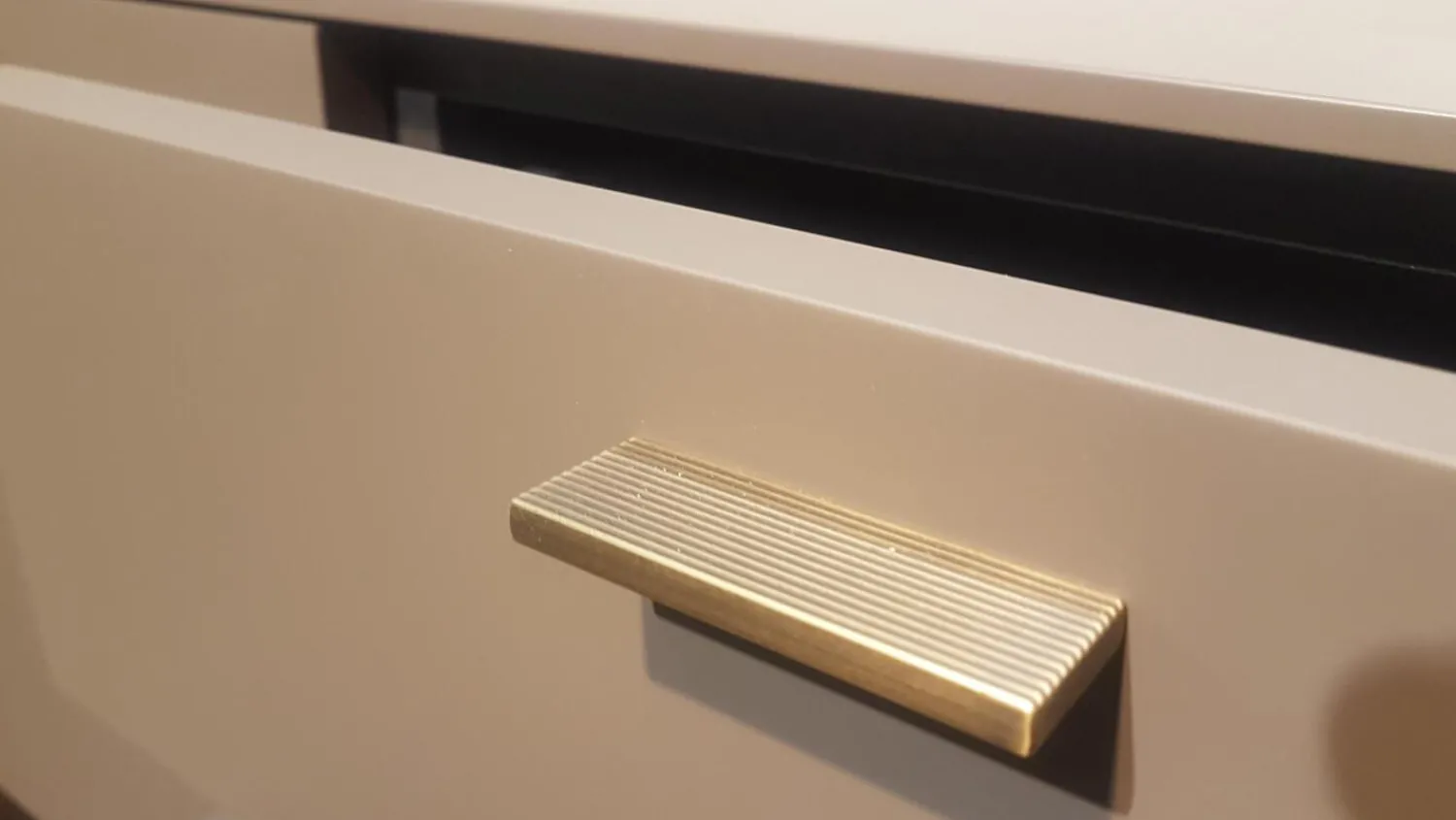 Lema Kommoden & Sideboards|Sideboard MLAF332 LT 40 Grey Velvet Grau