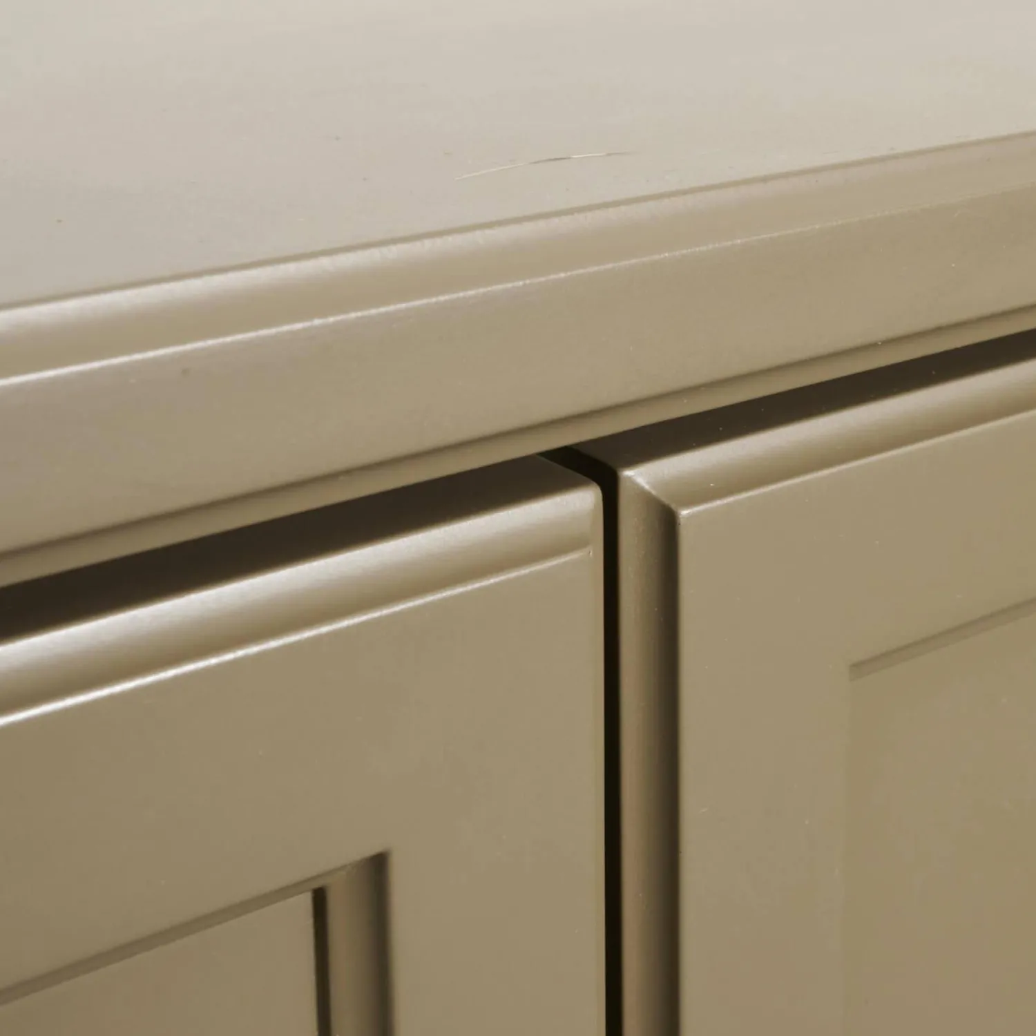 Cabinet Kommoden & Sideboards|Sideboard Pinato Mattlack Braun RAL Pianto Knoptgriffe Alusilber Glasböden