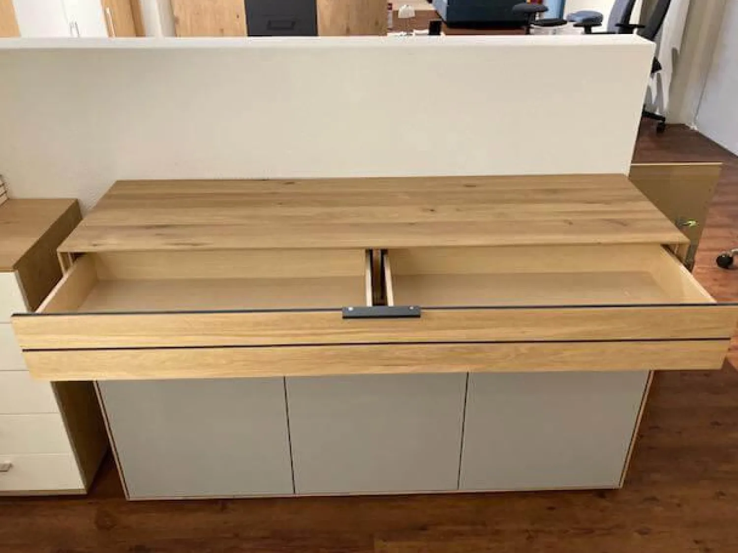 Natura Kommoden & Sideboards|Sideboard Scottsdale Lack Samtgrau Grau Wildeiche Soft Gebürstet