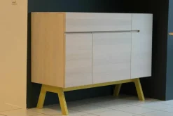 Zeitraum Kommoden & Sideboards|Sideboard Side Baby Atelier Eiche massiv Korpus Eiche Kalk Gebeizt Füße Zinkgelb Lackiert
