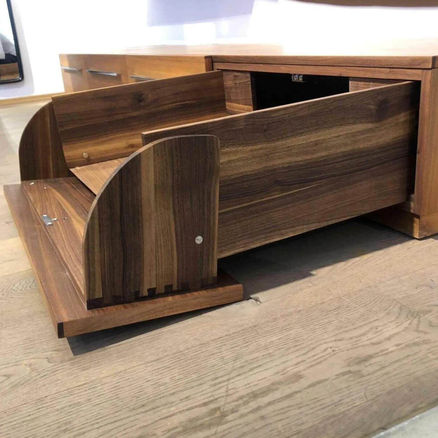 Riva1920 Kommoden & Sideboards|Sideboard Sipario Amerikanischer Nußbaum mit Hängekommode