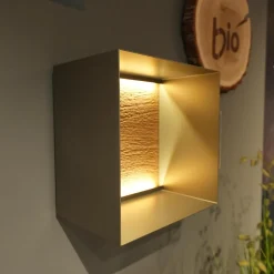 Hartmann Kommoden & Sideboards|Sideboard 418T Vara Kerneiche Umato Sägerau Gebürstet Titan Grau Mit Vitrine 9612 Beleuchtung Kufen 1045 Anthrazit