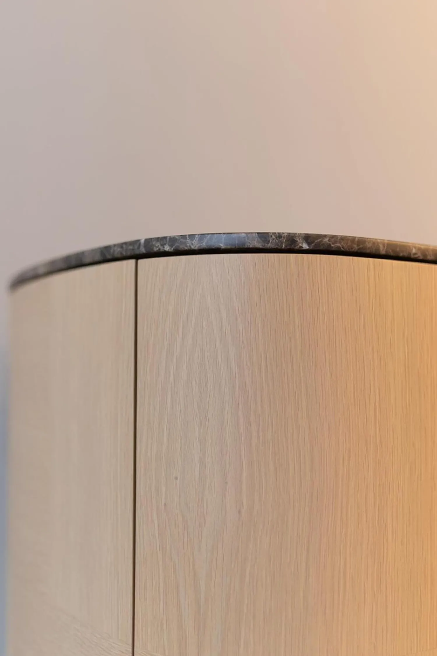 B&B Italia Kommoden & Sideboards|Sideboard Tesaurus Front Eiche Hell Innen Ahorn Frise Abdeckplatte Marmor Emperador Grau