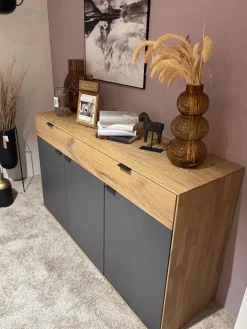 Natura Kommoden & Sideboards|Sideboard Tucson Korpus Wildeiche Front Spalteiche Und Lack Graphitgrau Mit Besteckeinsatz